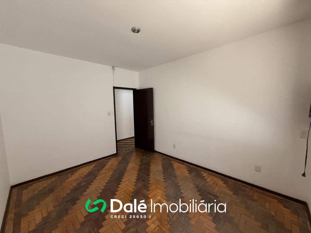 Casa à venda no Centro: 