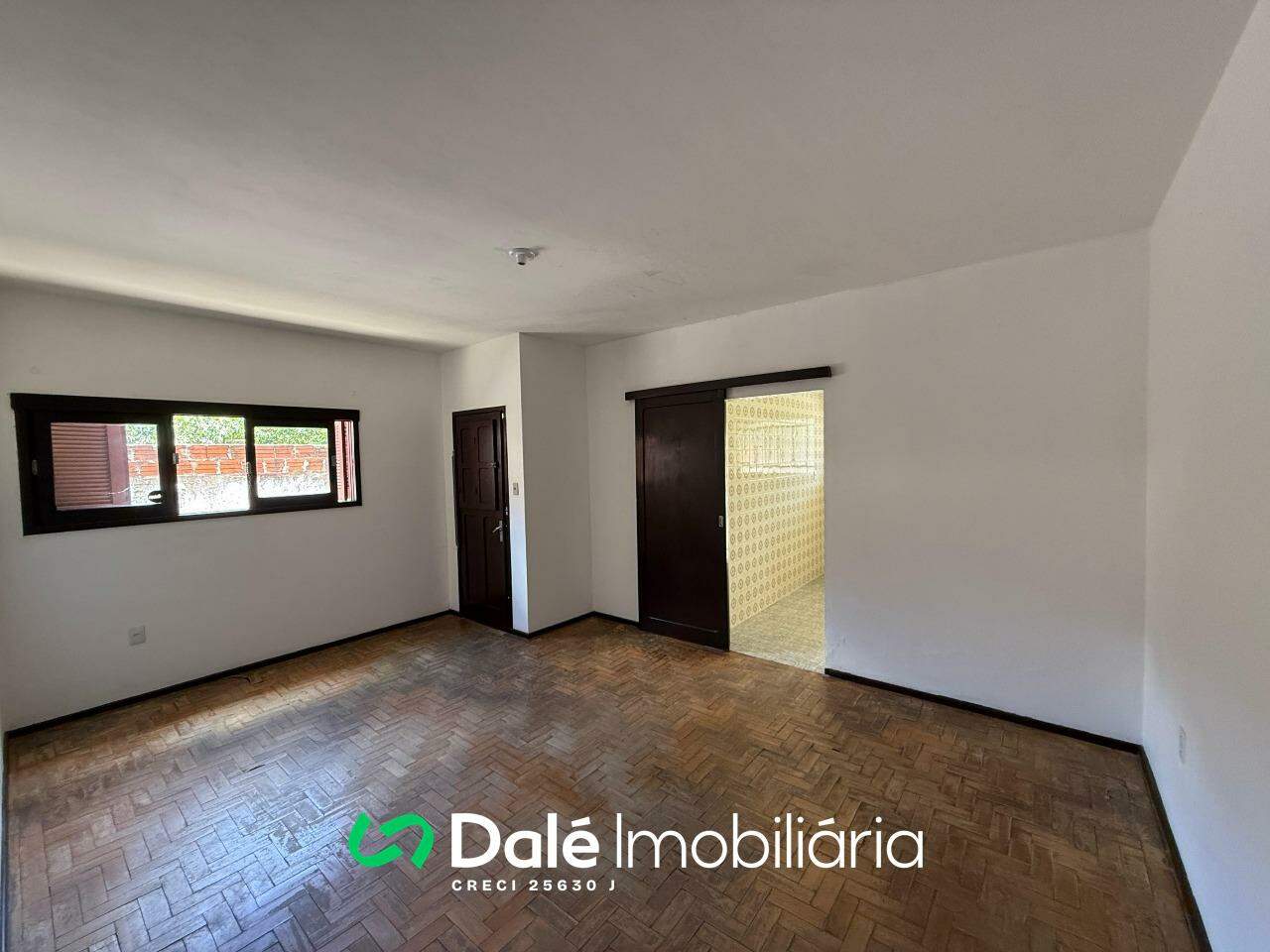 Casa à venda no Centro: 