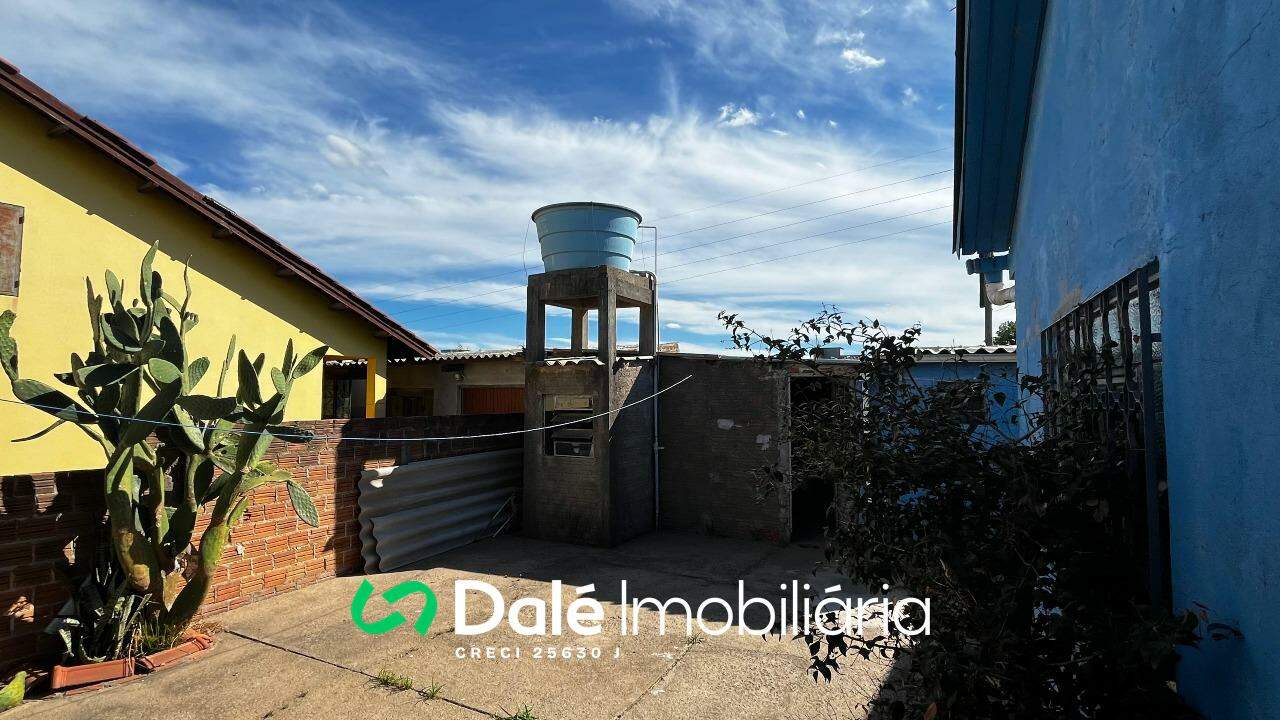 Casa à venda no Industrial I: 