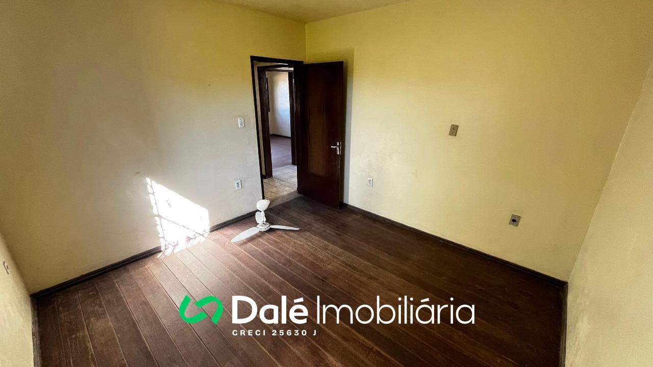 Casa à venda no Industrial I: 