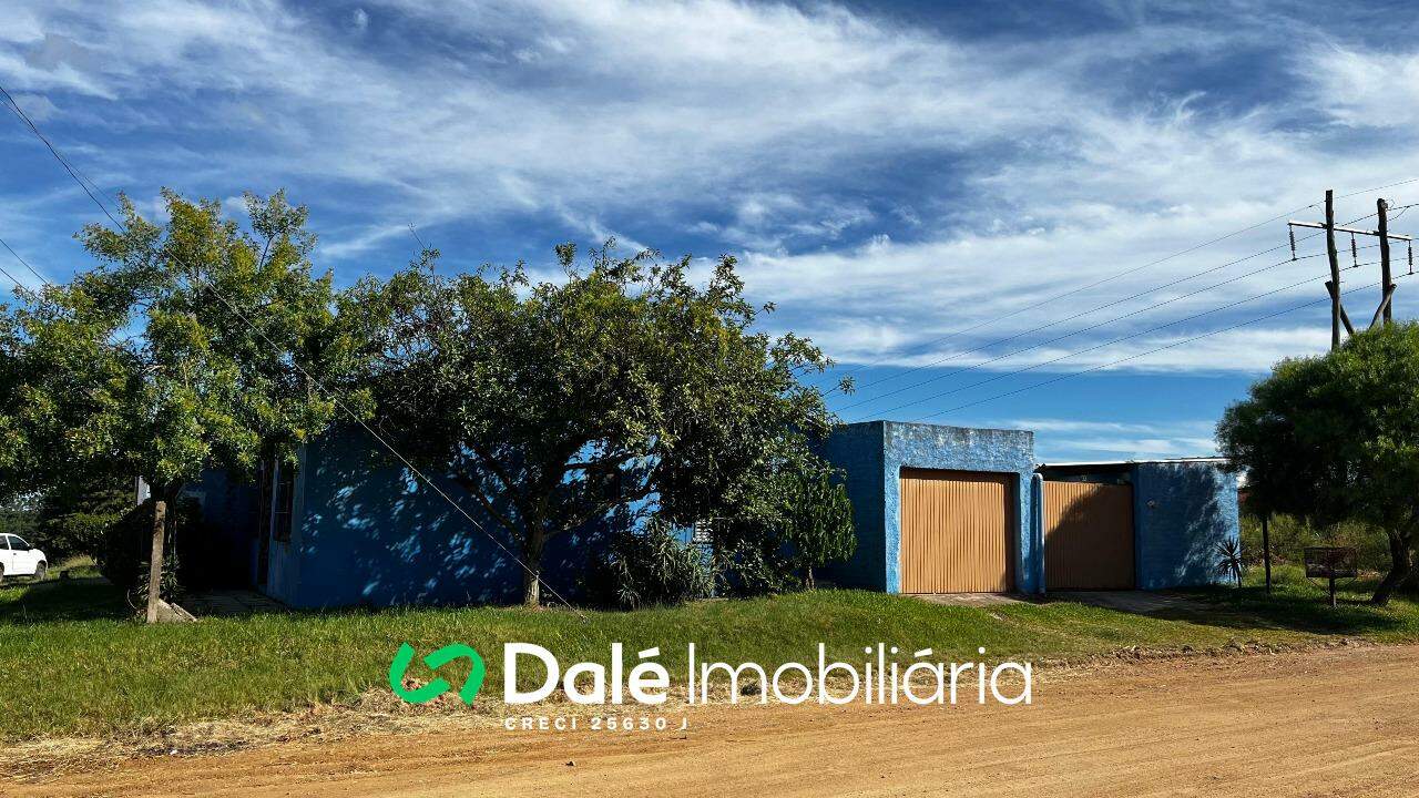 Casa à venda no Industrial I: 
