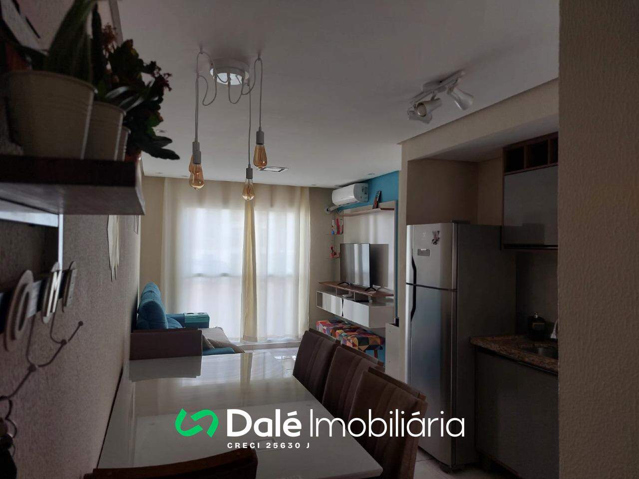 Apartamento para aluguel no Industrial I: Sala e cozinha integradas
