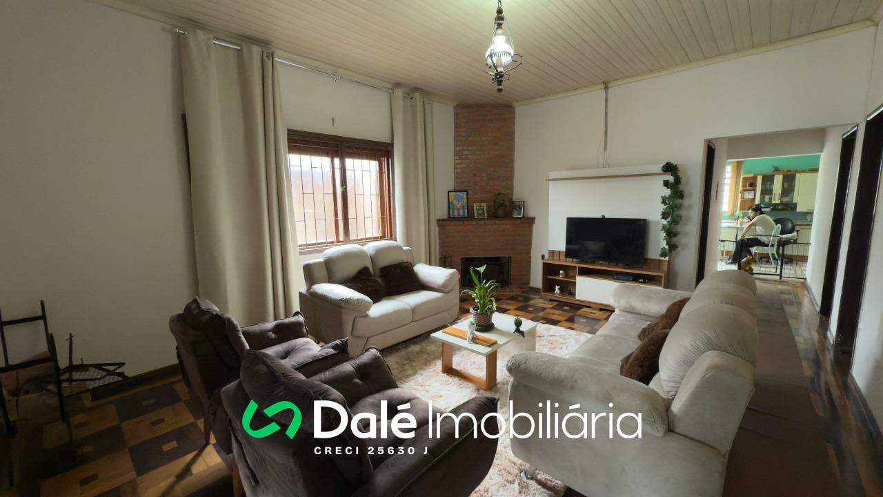 Casa à venda no Centro: 