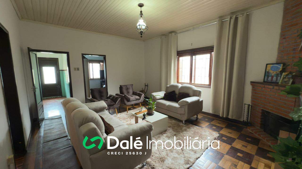 Casa à venda no Centro: 