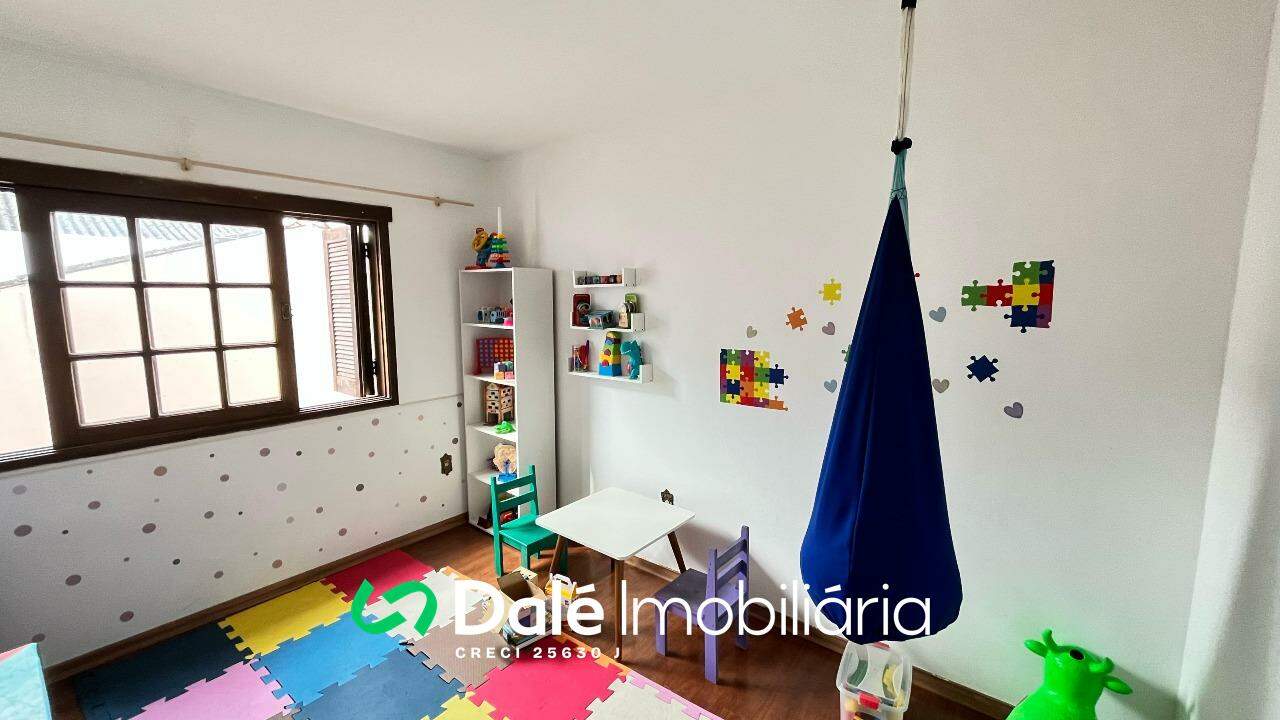 Casa à venda no Centro: 