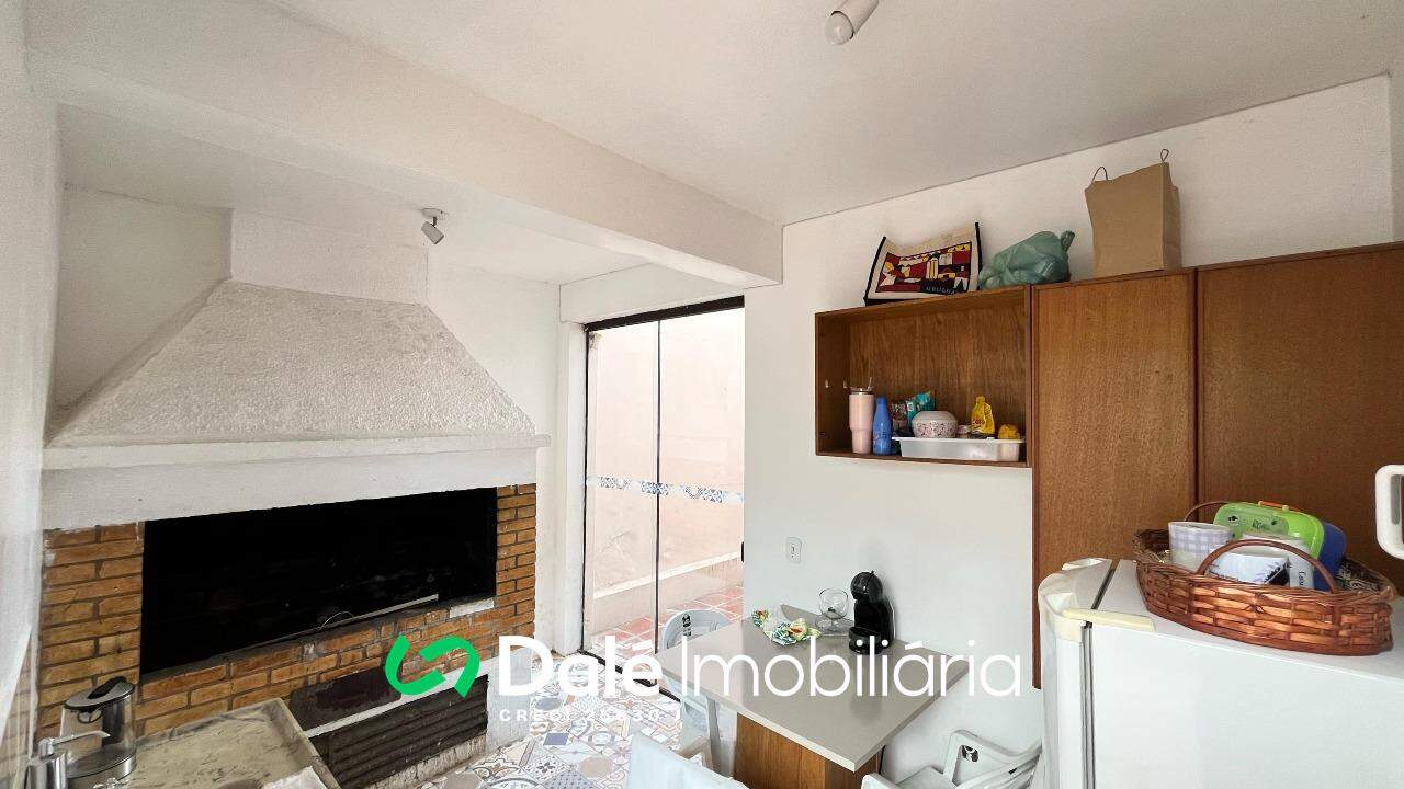 Casa à venda no Centro: 