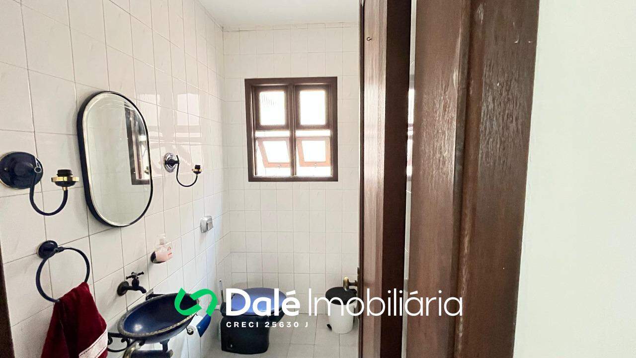 Casa à venda no Centro: 