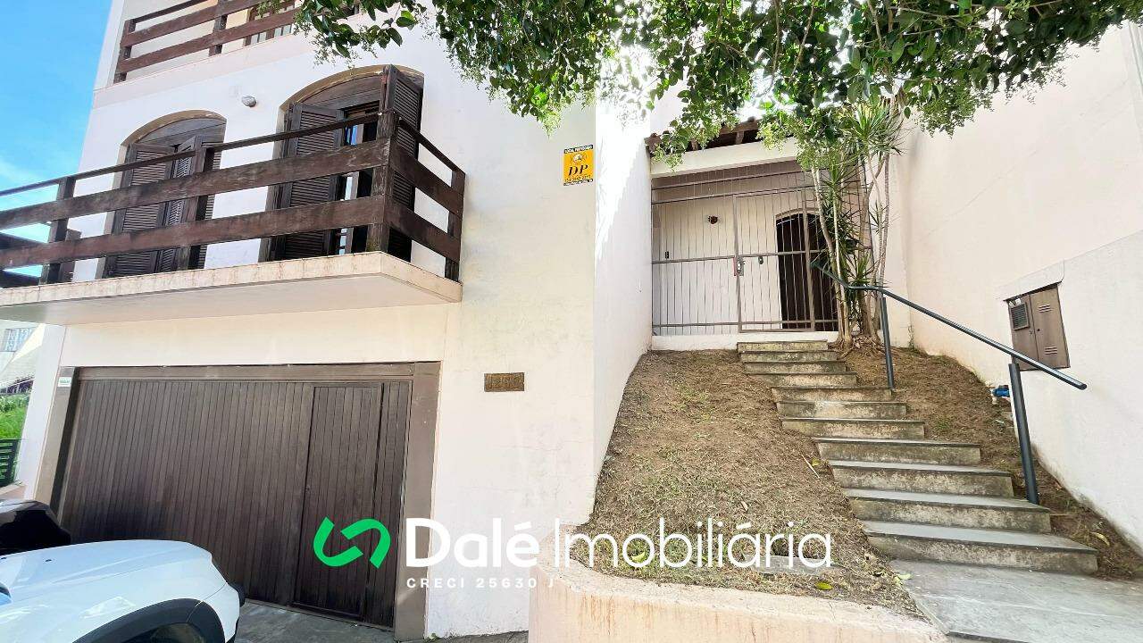 Casa à venda no Centro: 