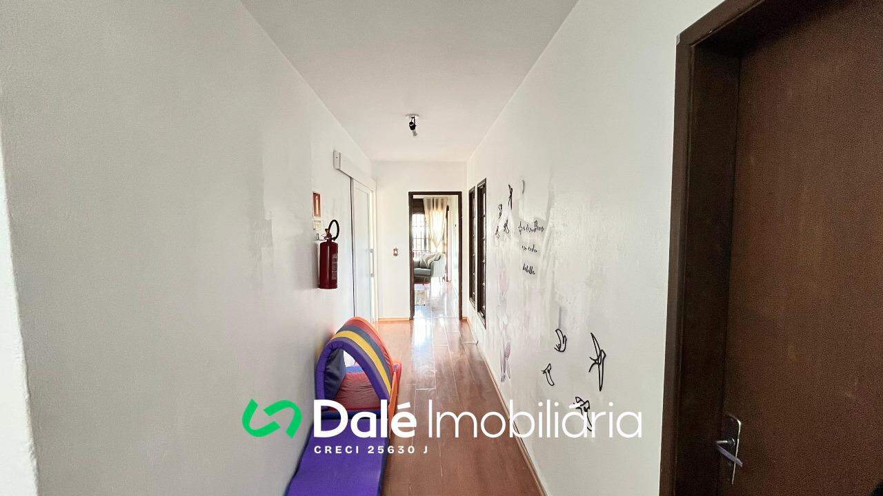 Casa à venda no Centro: 