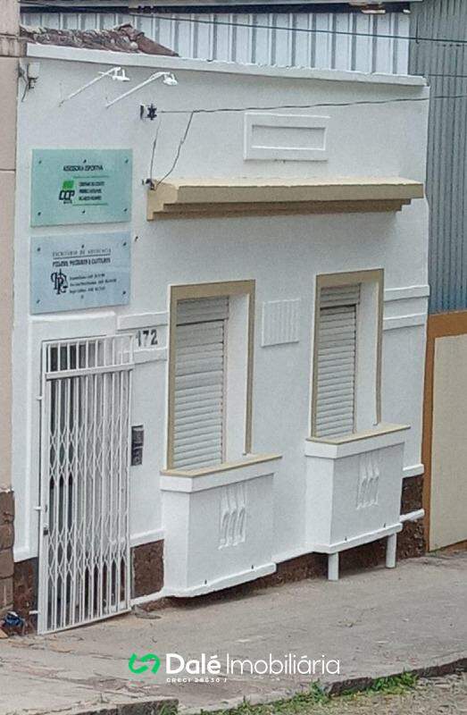Casa à venda no Centro: 