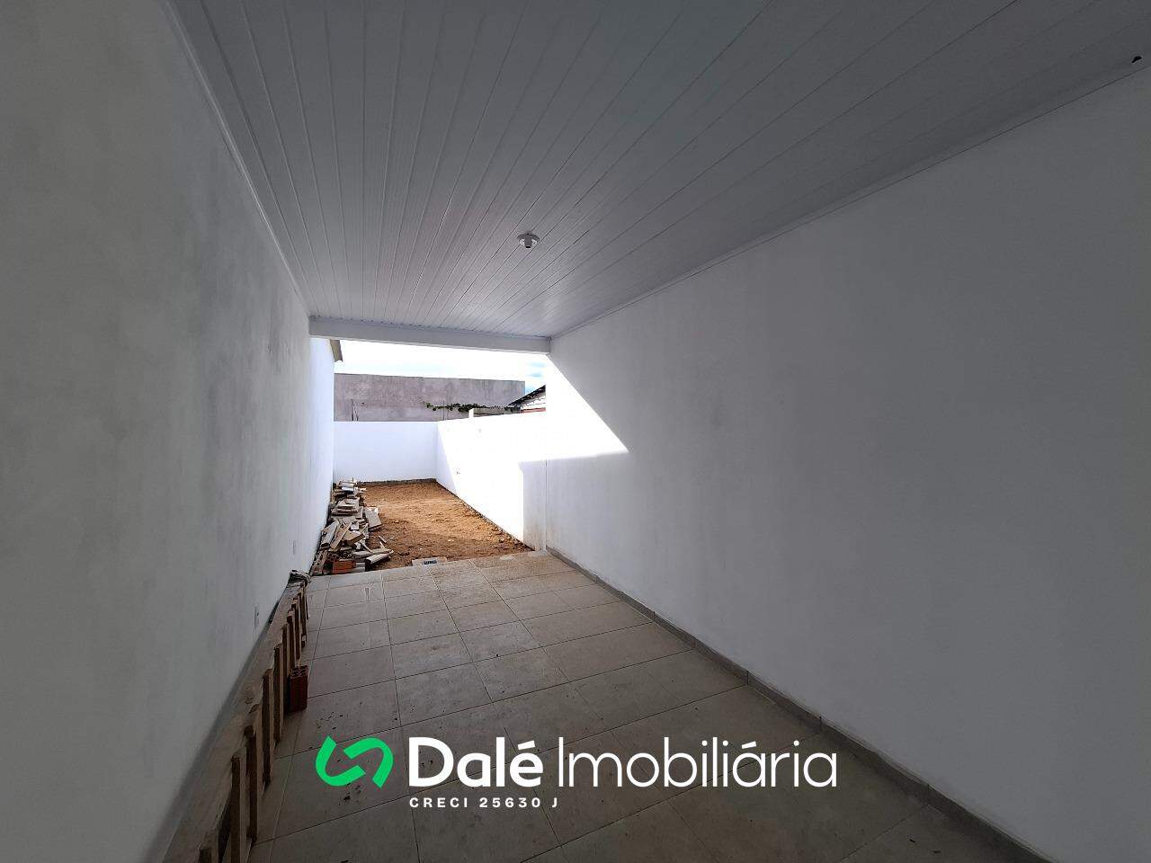 Casa à venda no Menino Deus: Garagem