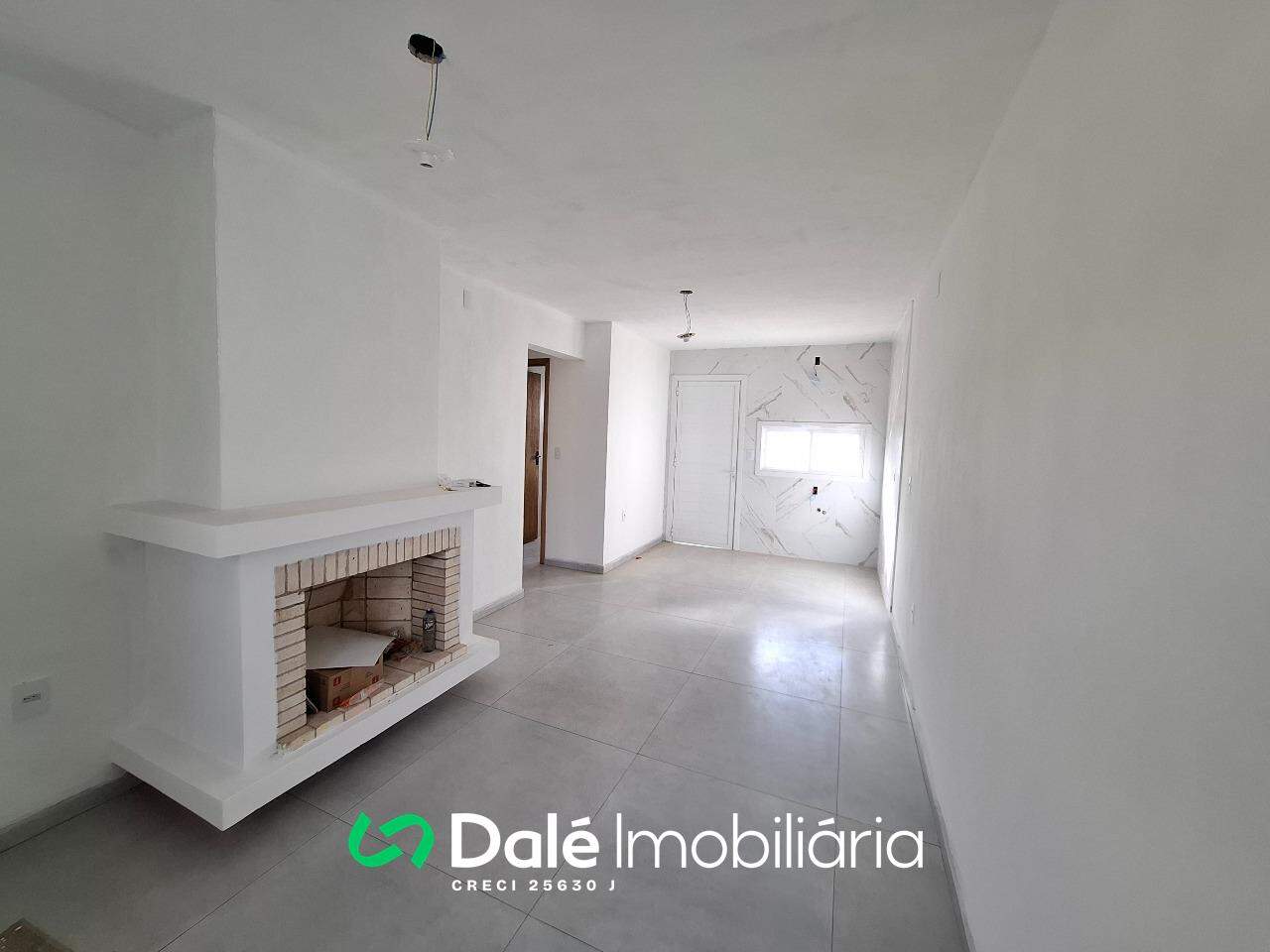 Casa à venda no Menino Deus: sala/cozinha