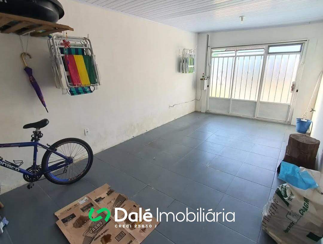 Casa à venda no Getúlio Vargas: garagem