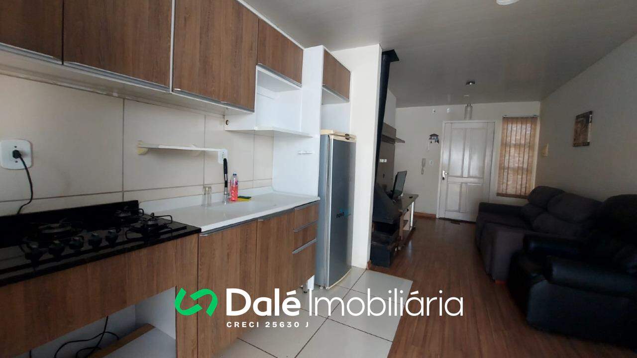Casa à venda no São Jorge: cozinha integrada