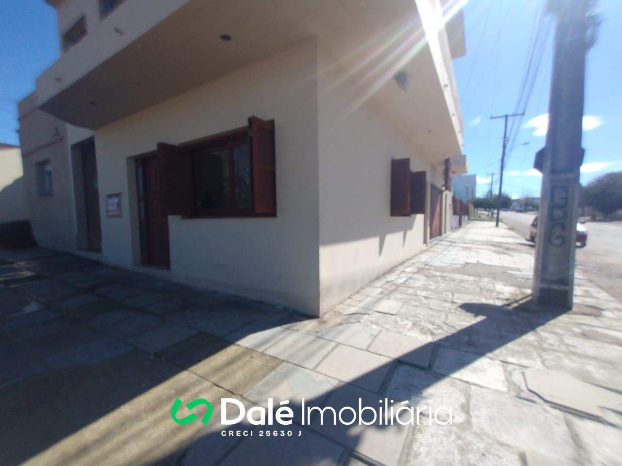 Sala para aluguel no Getúlio Vargas: frente