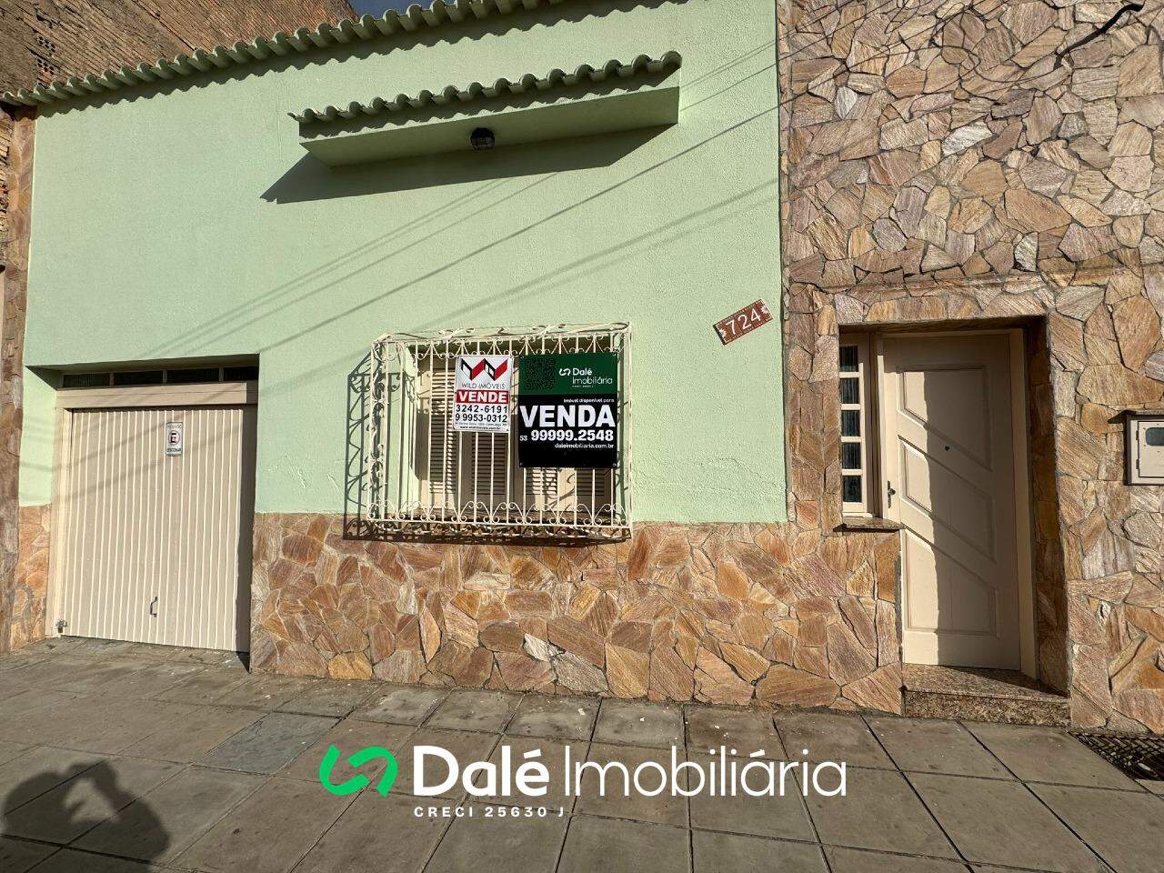 Casa à venda no Centro: 