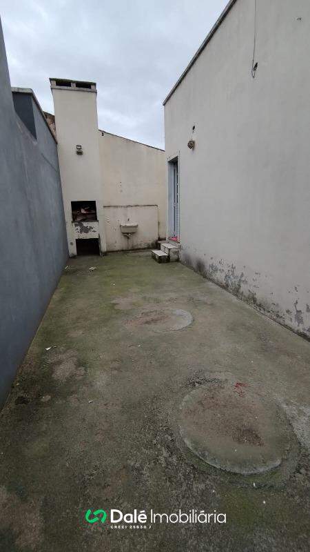 Casa à venda no Industrial I: 