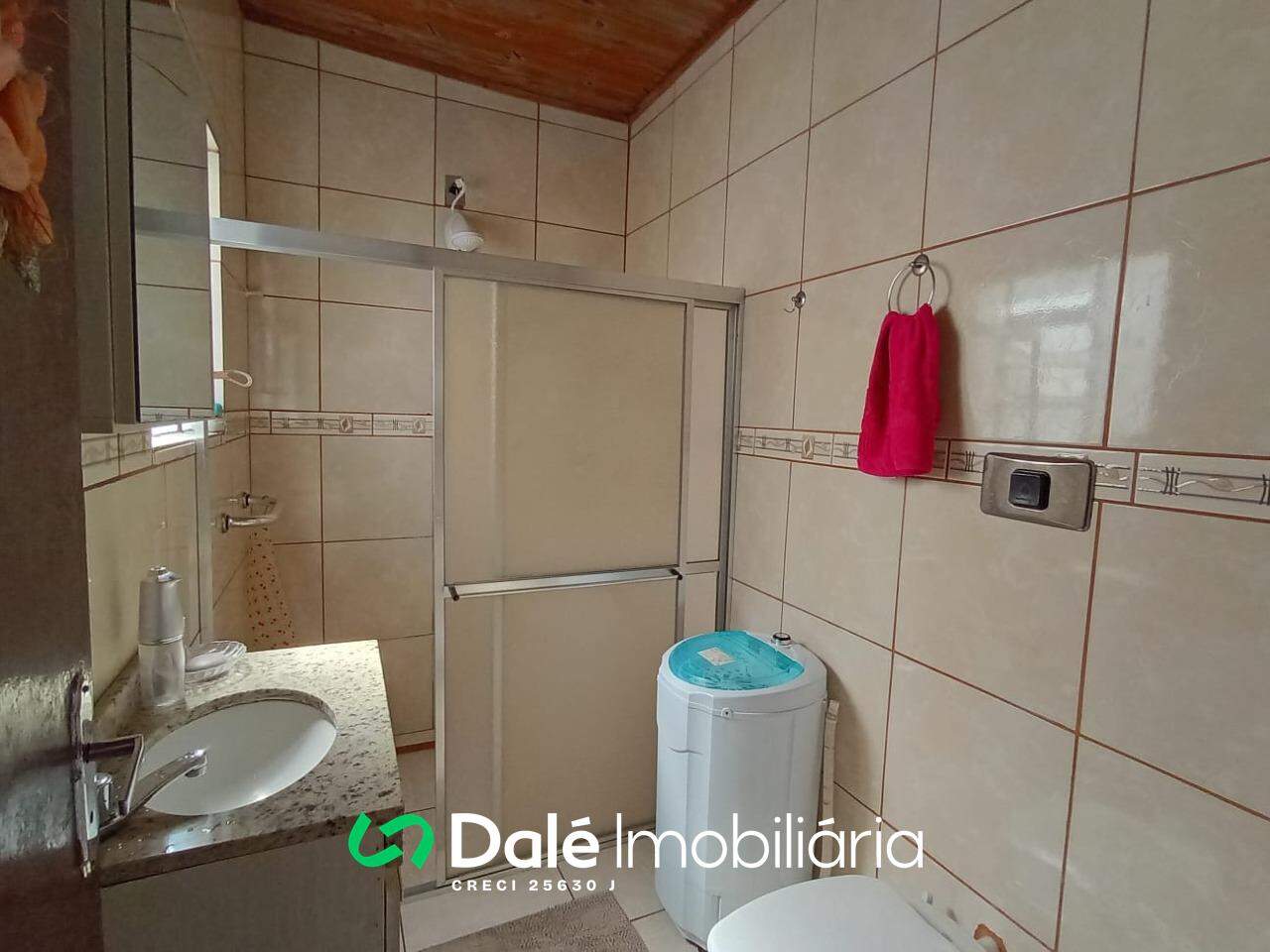 Casa à venda no Centro: banheiro