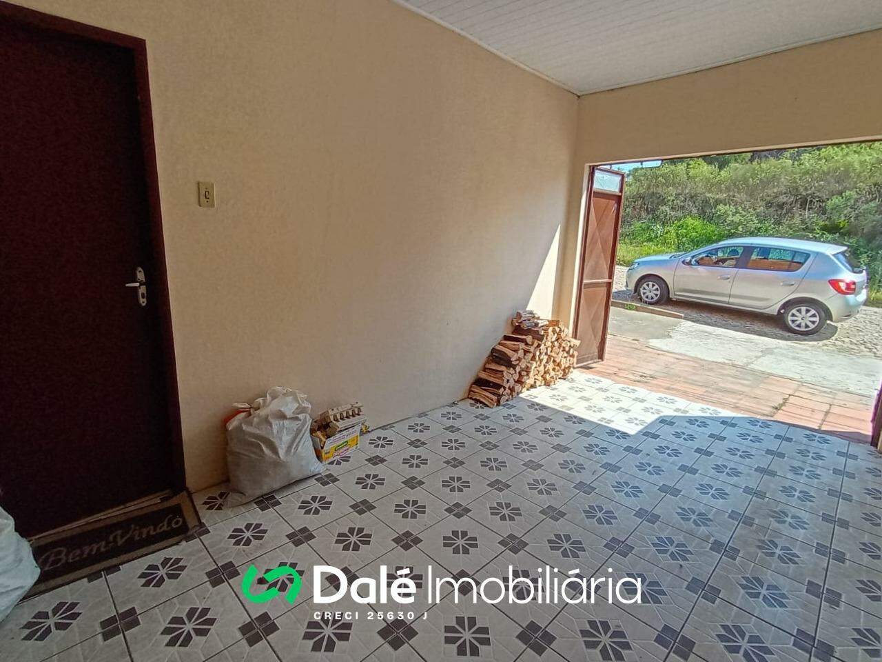 Casa à venda no Centro: garagem