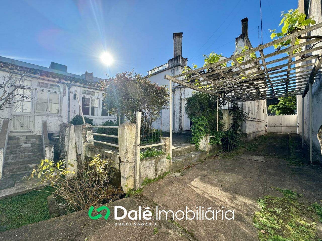 Casa à venda no Centro: 