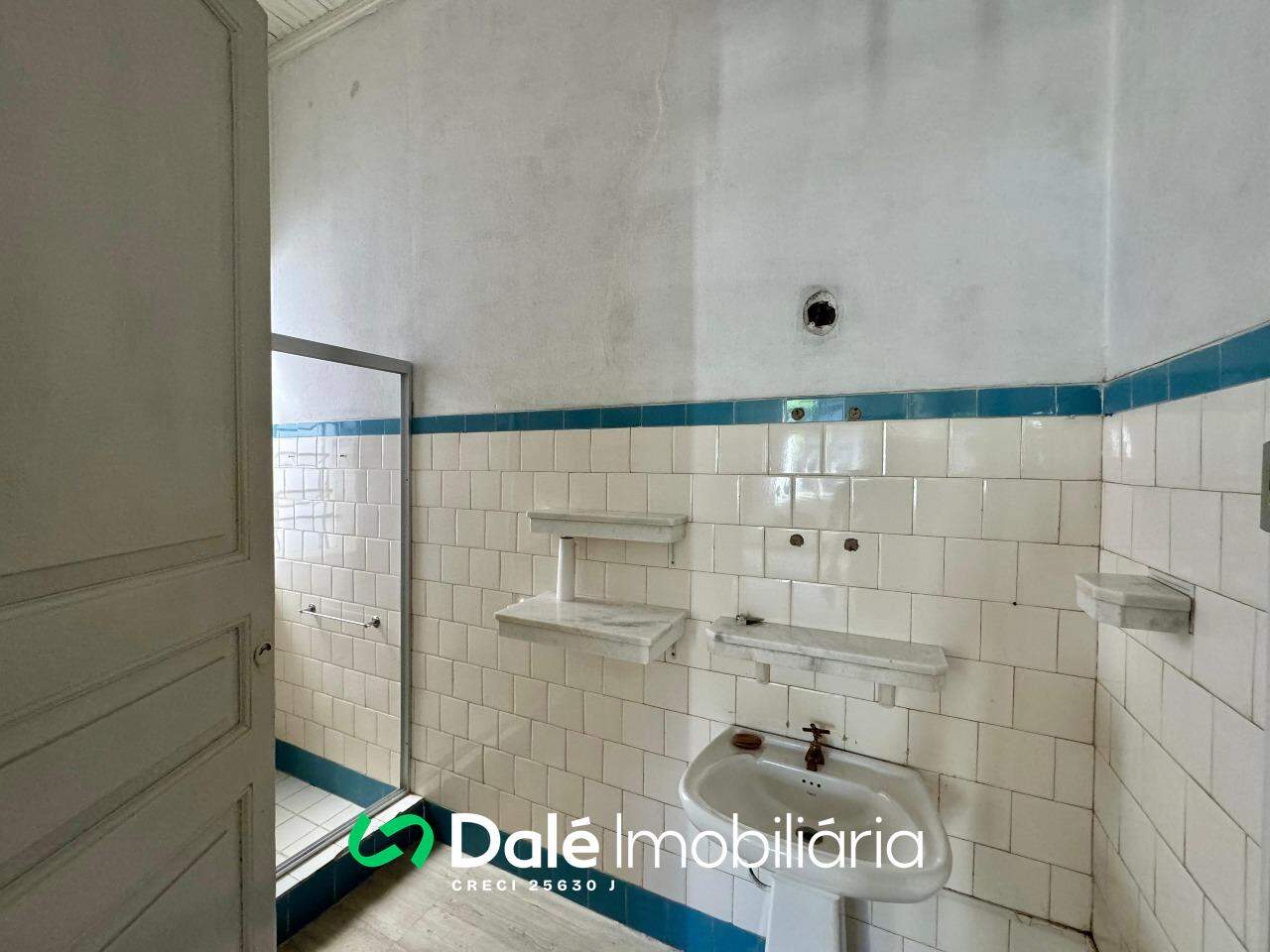 Casa à venda no Centro: 