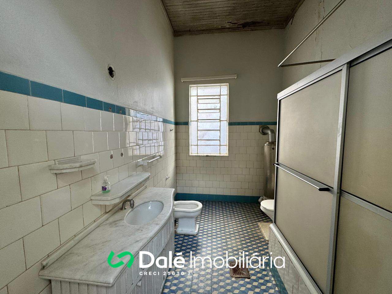 Casa à venda no Centro: 