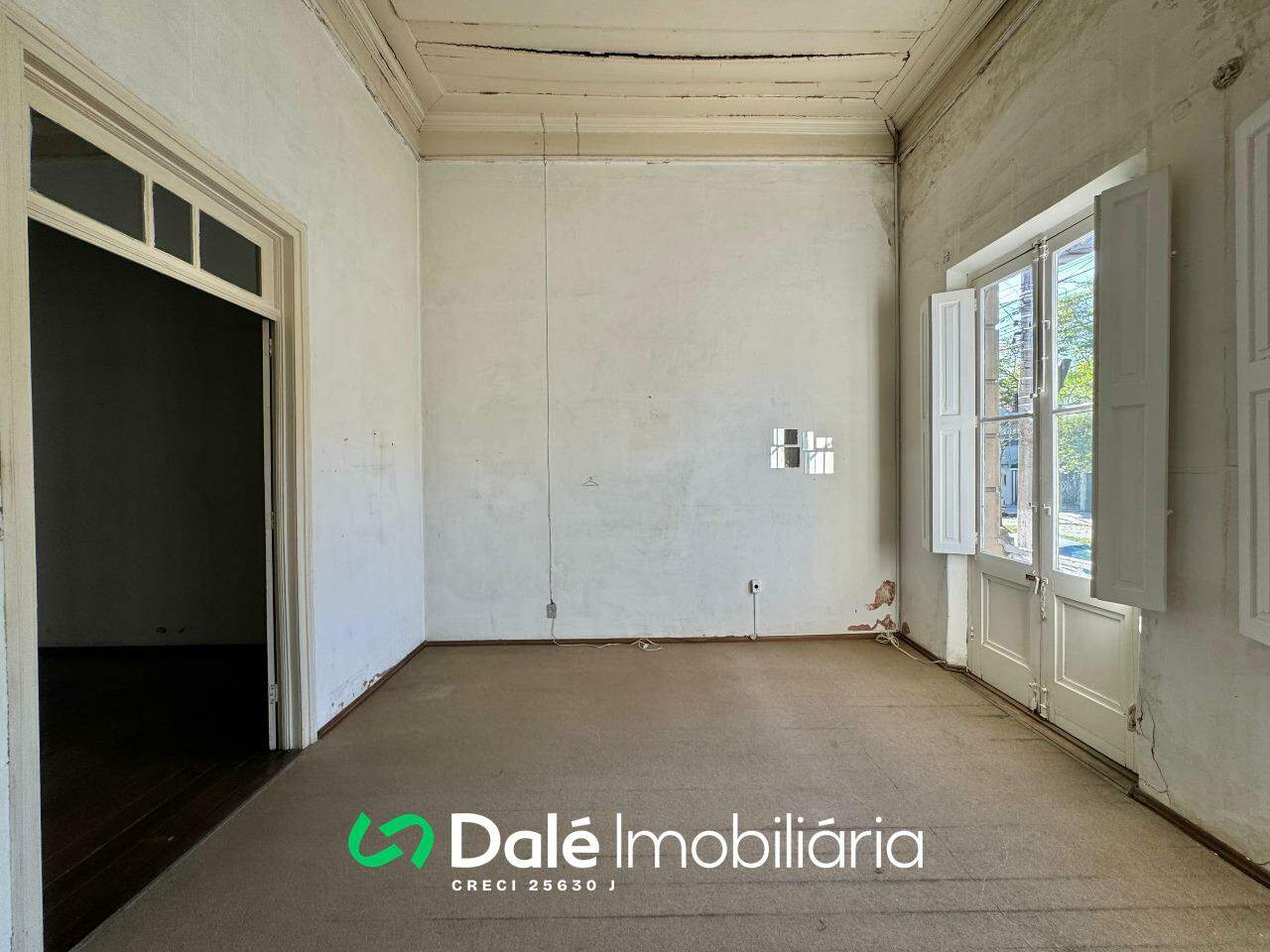 Casa à venda no Centro: 