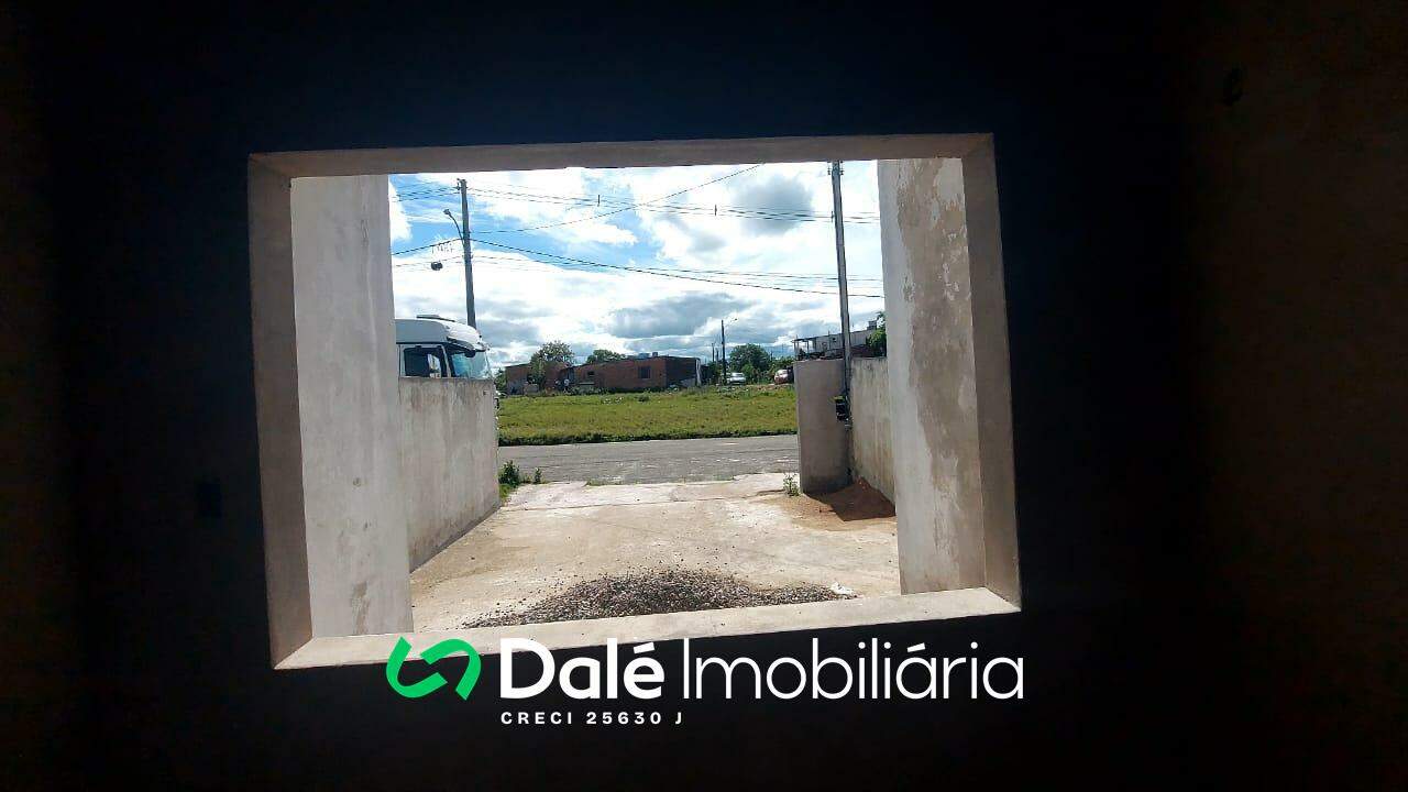 Casa à venda no Industrial I: 