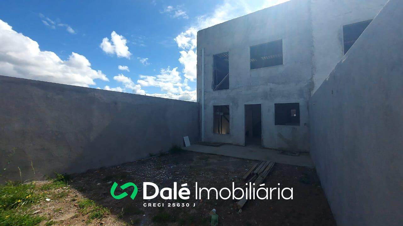 Casa à venda no Industrial I: 