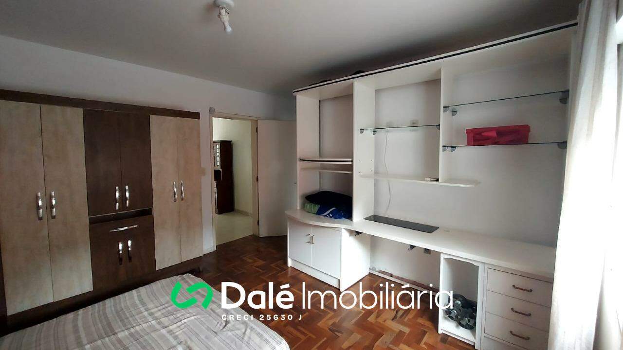 Casa à venda no Centro: 