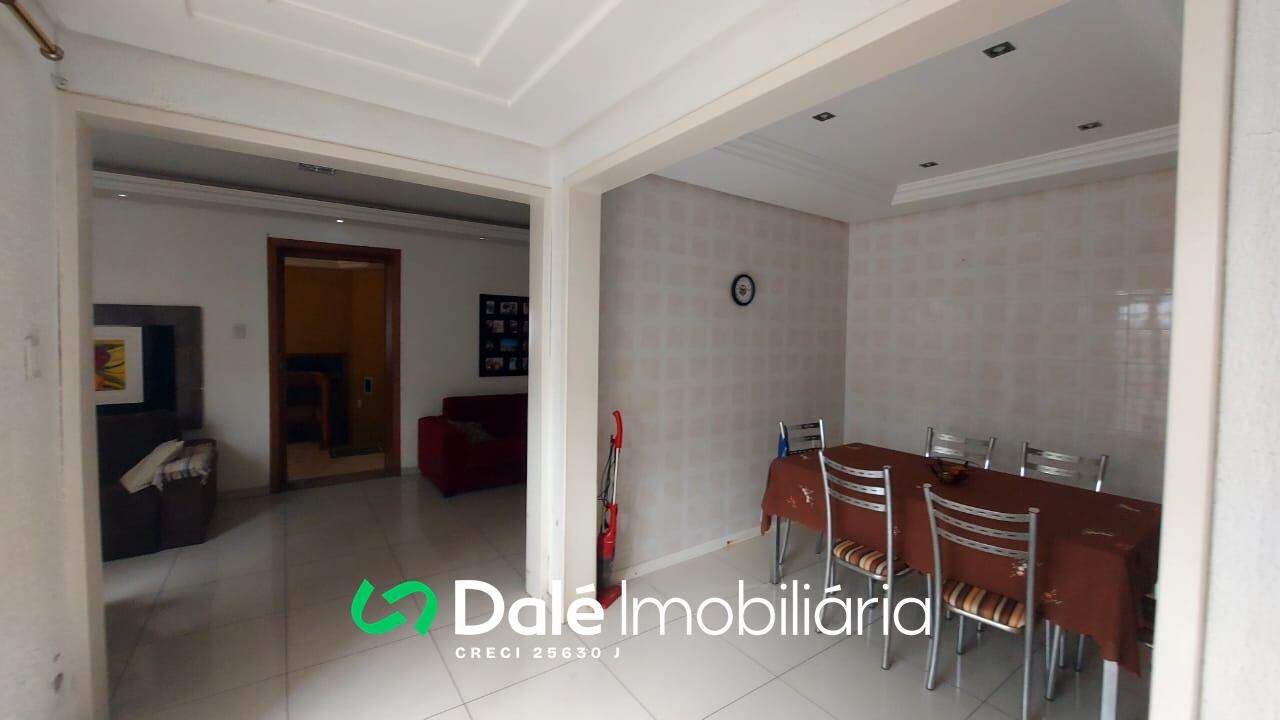 Casa à venda no Centro: cozinha