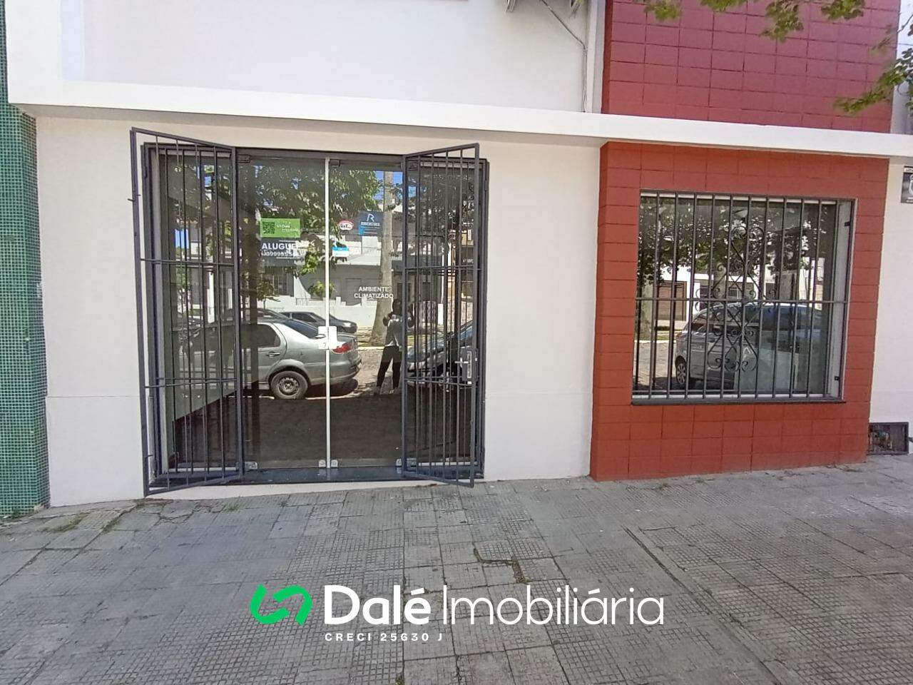 Sala para aluguel no Centro: 