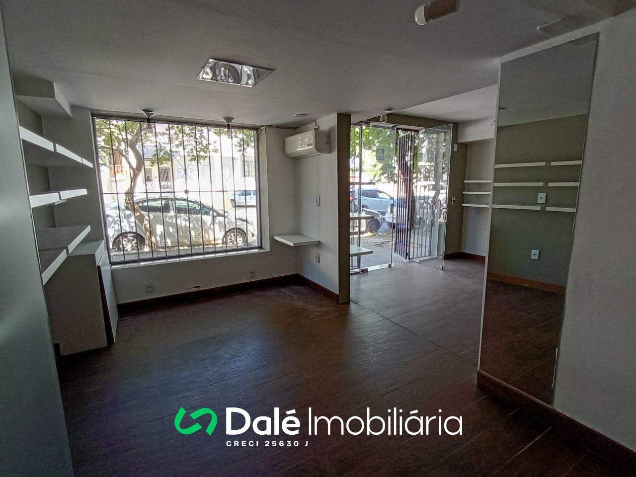 Sala para aluguel no Centro: 