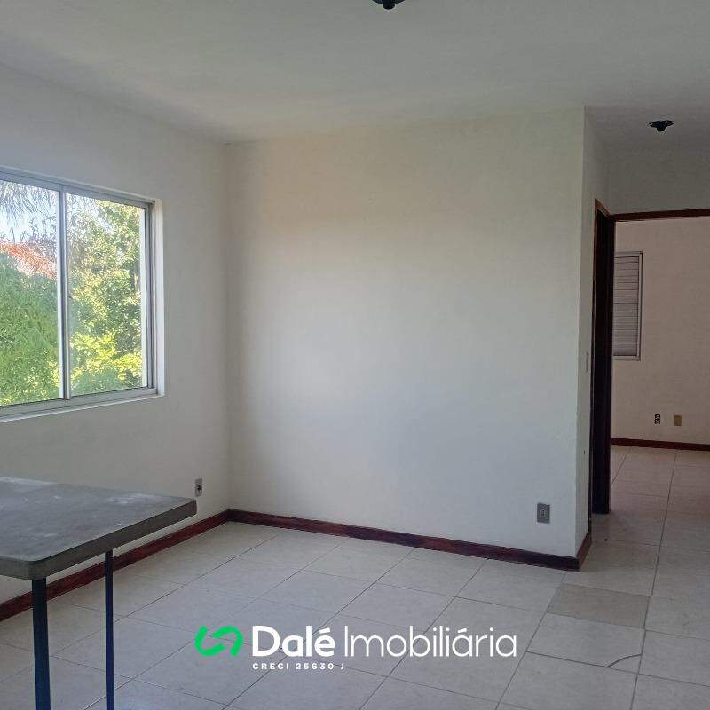 Apartamento à venda no Getúlio Vargas: 