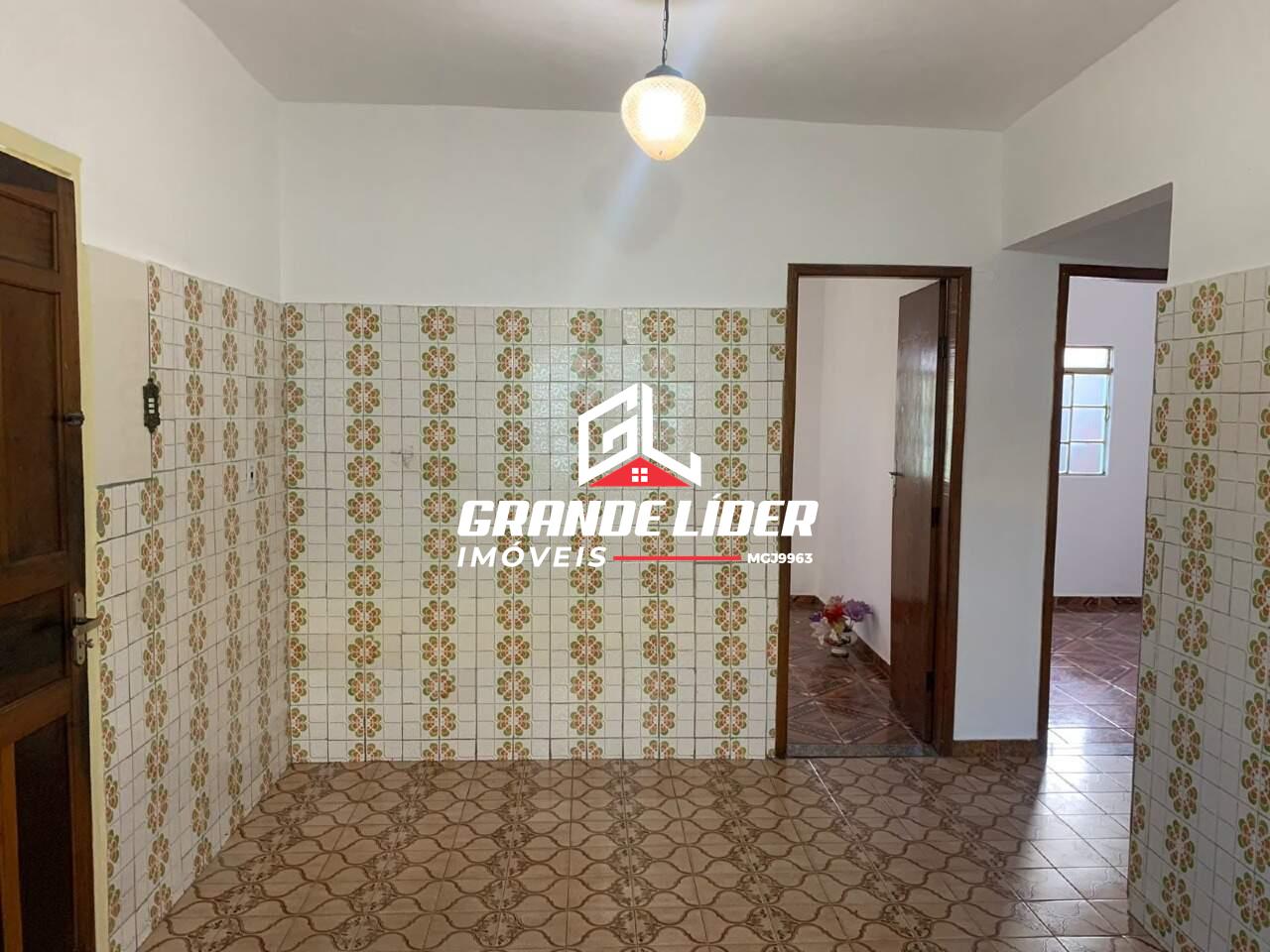 Casa à venda no Industrial: 