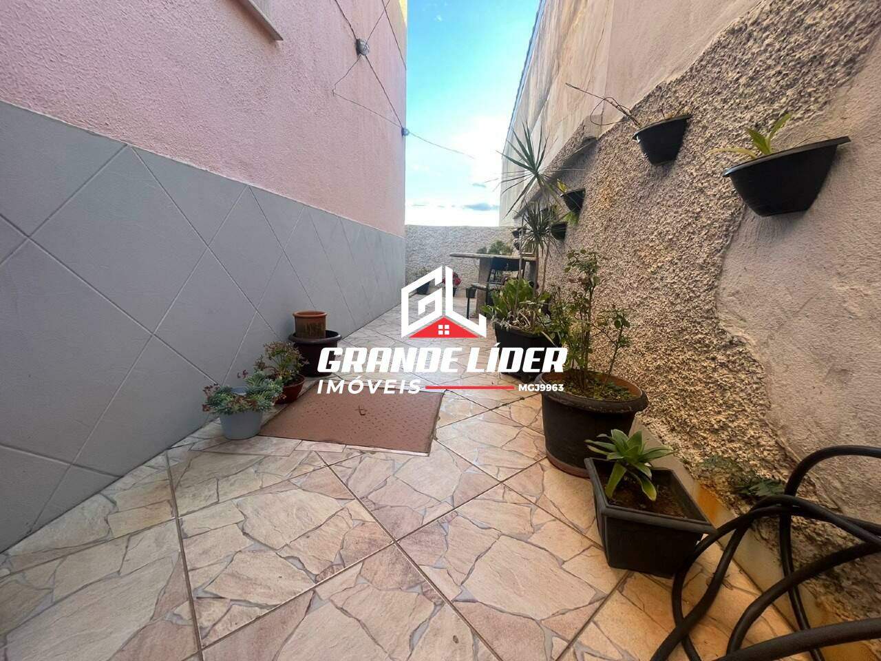 Área privativa à venda no Eldorado: 