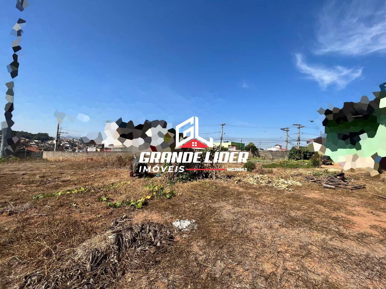 Lote à venda no Jardim Laguna: 