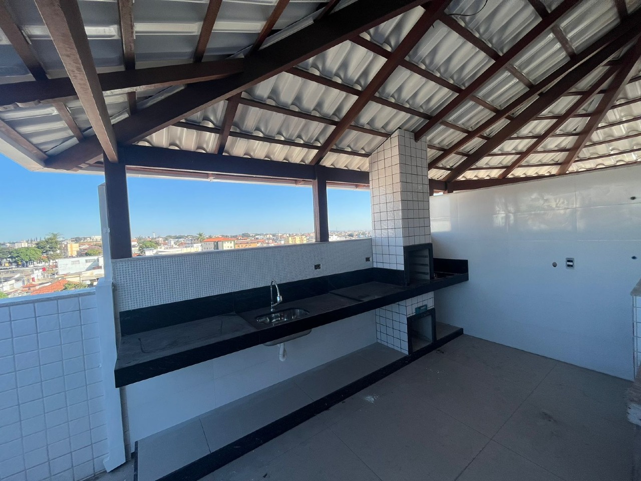 Cobertura à venda no Novo Eldorado: 