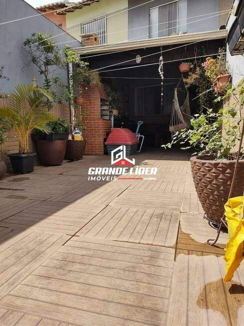 Casa Geminada à venda no Parque Duval de Barros: 