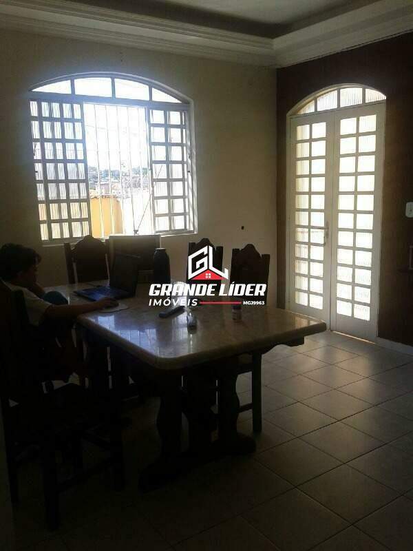 Casa Geminada à venda no Alvorada: 