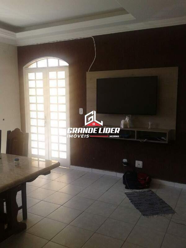 Casa Geminada à venda no Alvorada: 