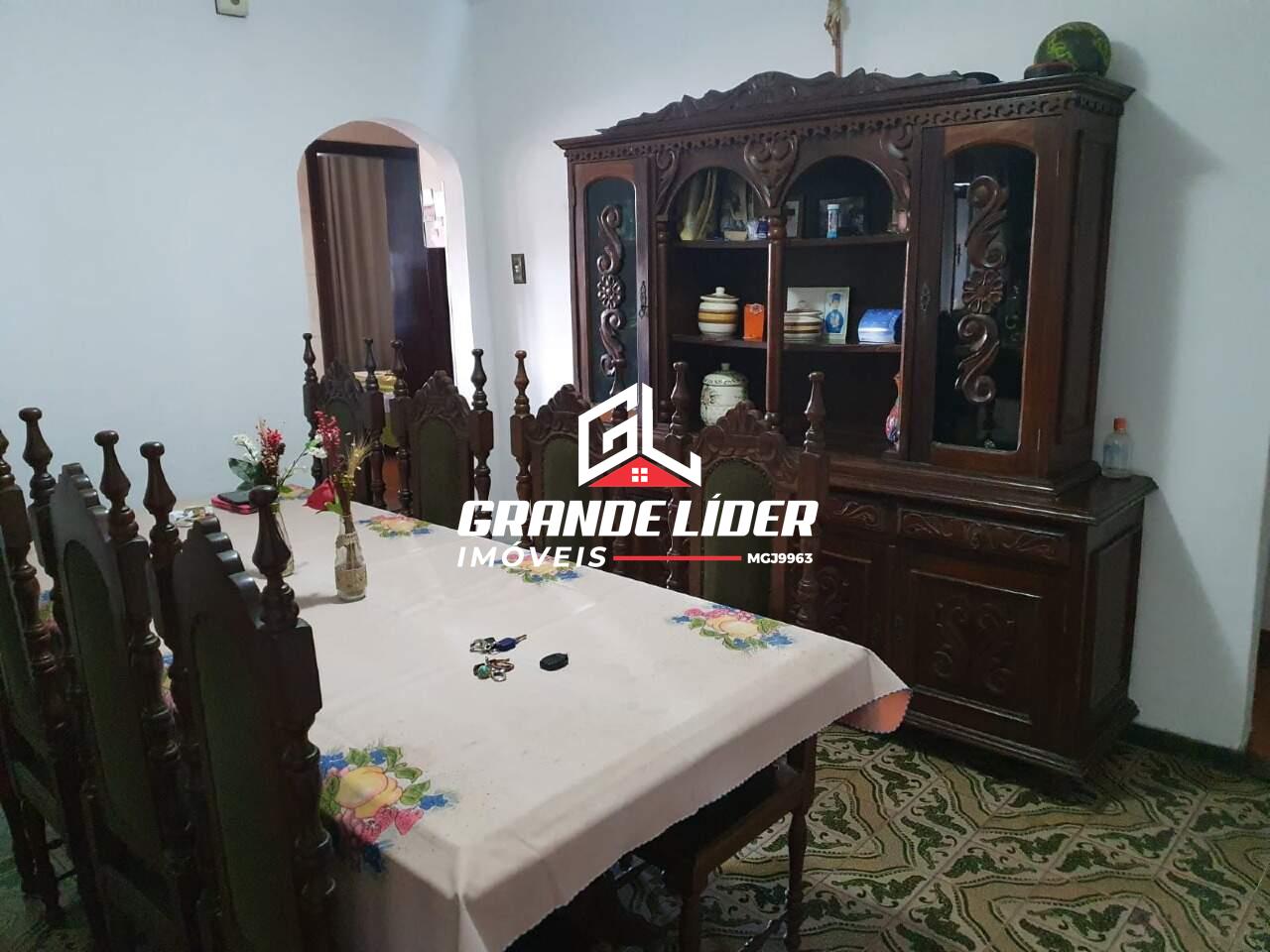 Casa à venda no Parque Maracanã: 