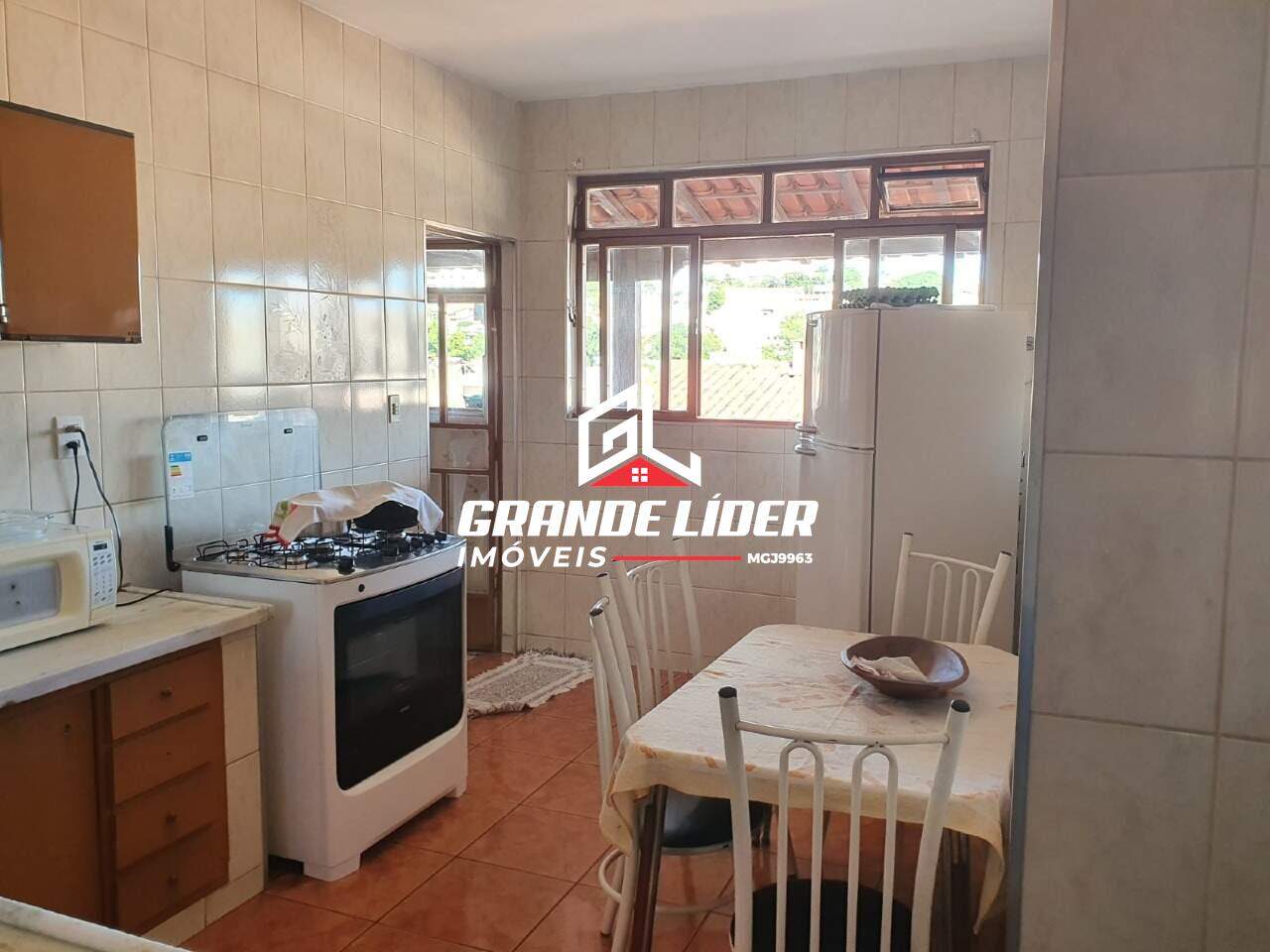 Casa à venda no Parque Maracanã: 