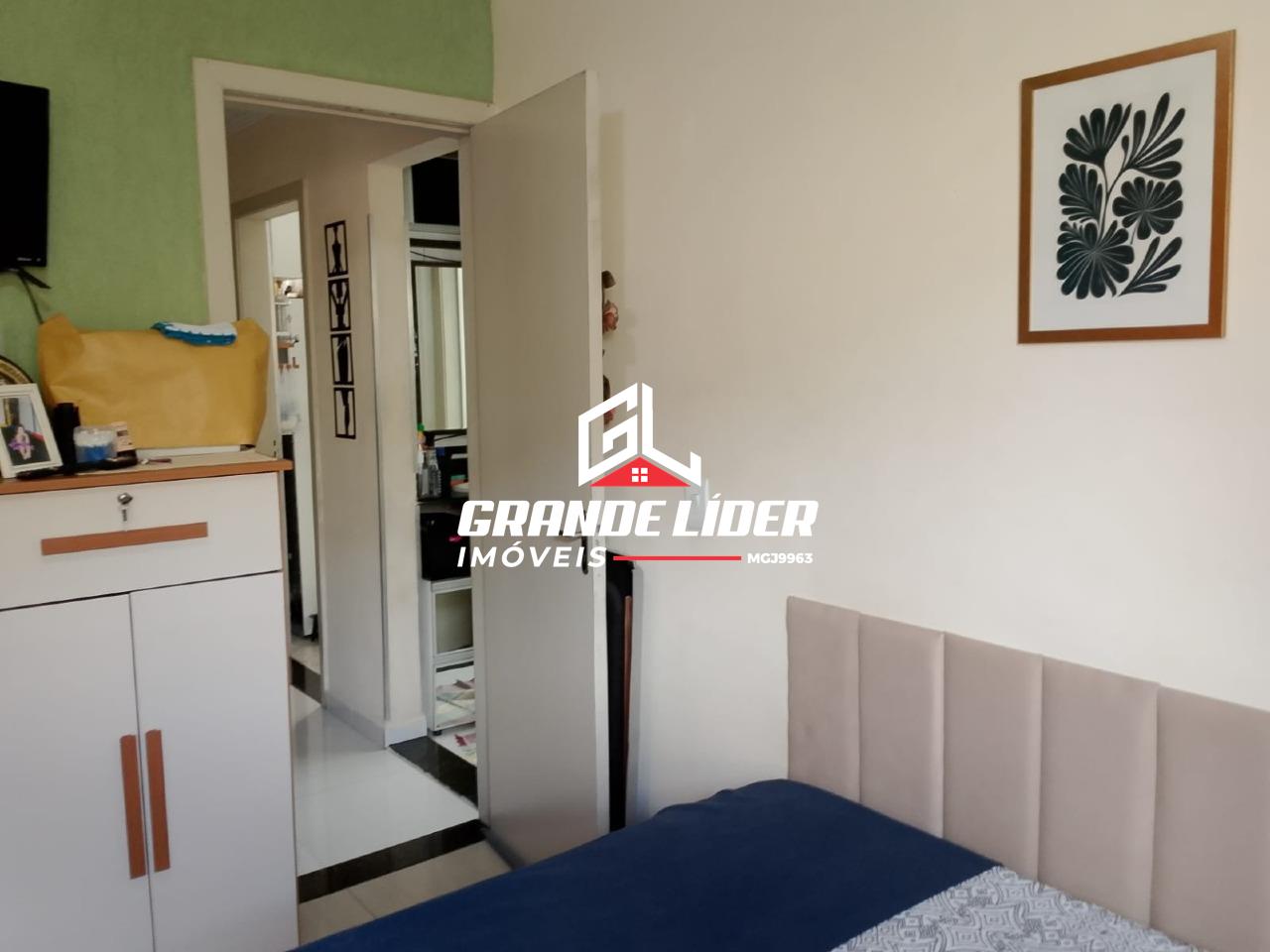 Apartamento à venda no Arvoredo 2ª Seção: 