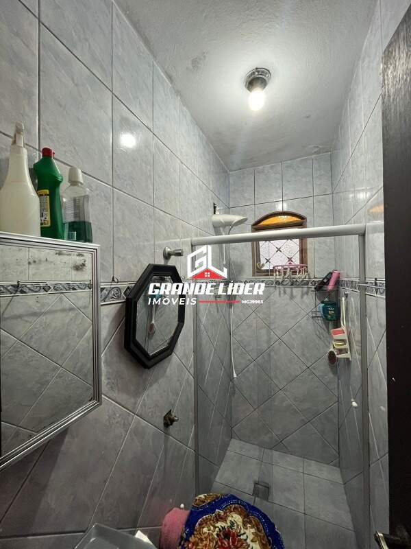 Casa à venda no Parque Maracanã: 