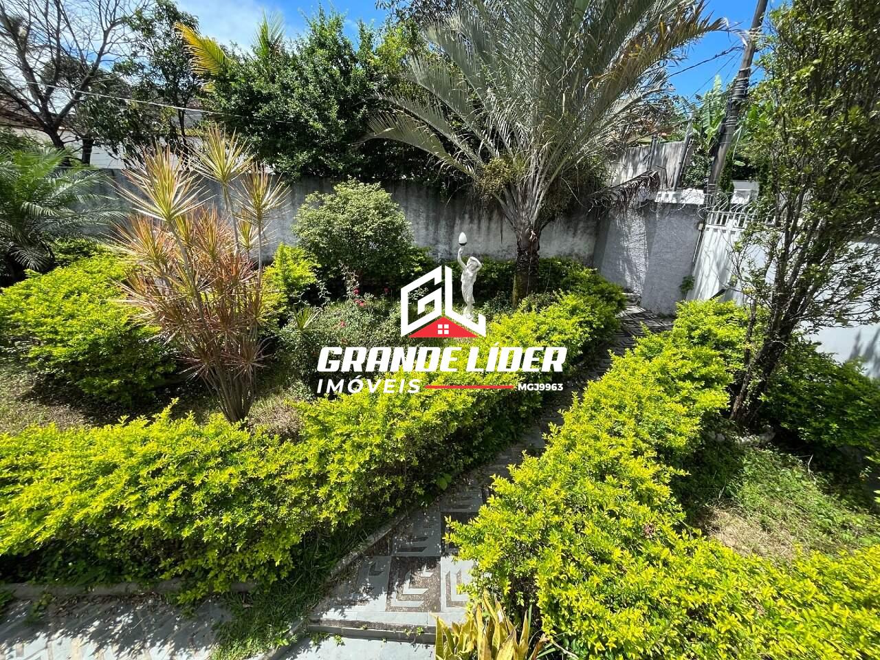 Casa à venda no Colonial: 