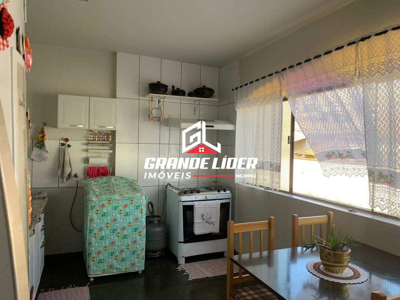 Casa à venda no Monte Castelo: 