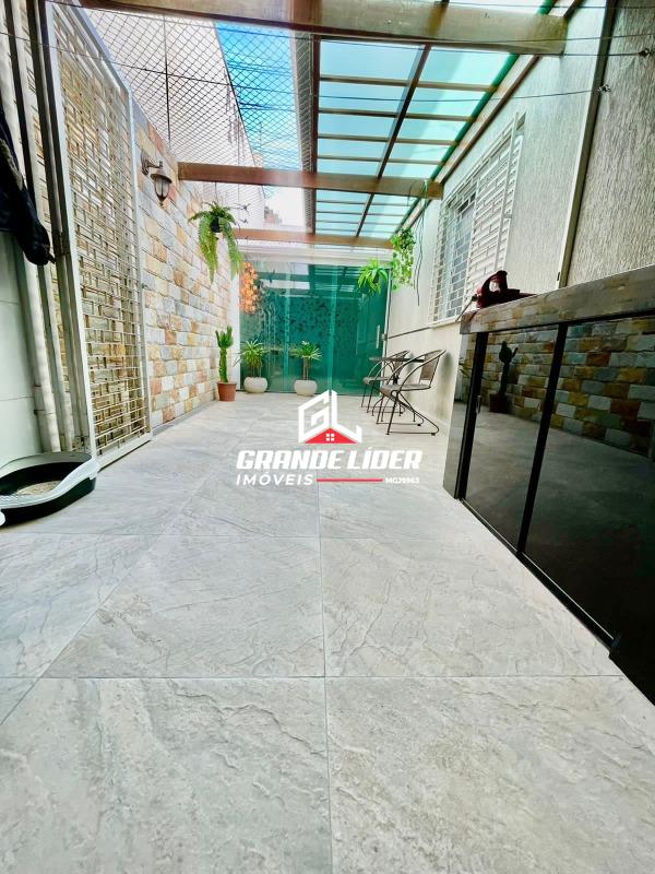 Área privativa à venda no Arvoredo 2ª Seção: 