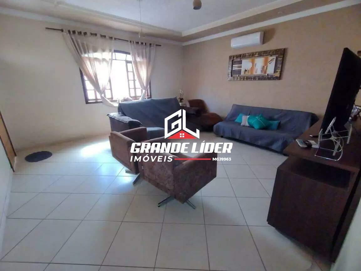 Casa à venda no Amarante: 