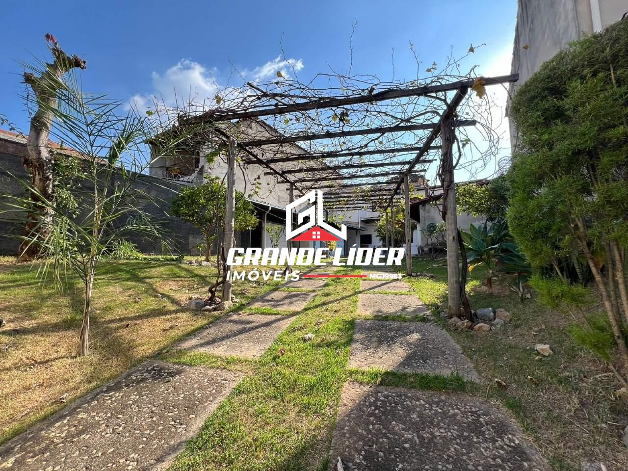 Casa à venda no Jardim das Alterosas 2ª Seção: 